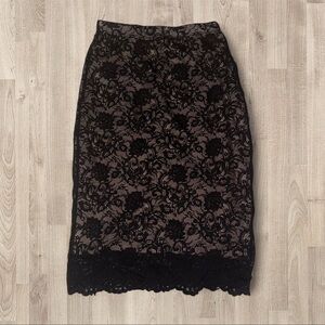 Black/Tan Lace Knee-Length Pencil Skirt